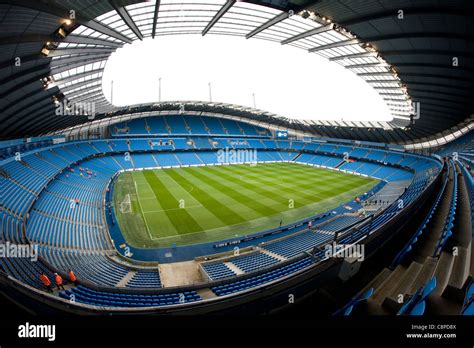 manchester city home ground