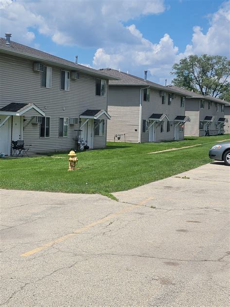 Manchester Iowa Rentals