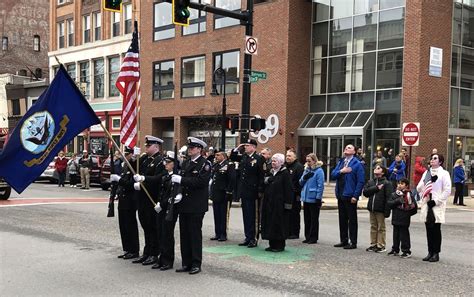 manchester nh veterans day parade