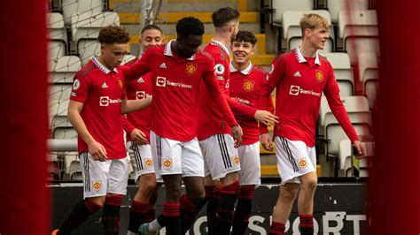 manchester united f.c. under-21s and academy