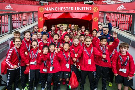 manchester united soccer camp