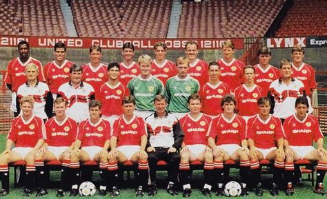 manchester united squad 1990