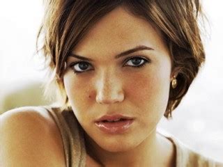 mandy moore date of birth