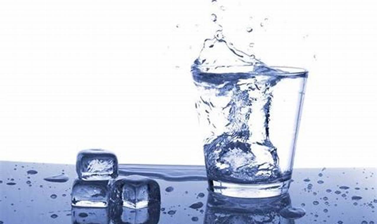 7 Manfaat Minum Air Es yang Jarang Diketahui
