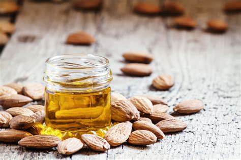 Temukan 7 Rahasia Manfaat Minyak Almond untuk Wajah yang Jarang Diketahui