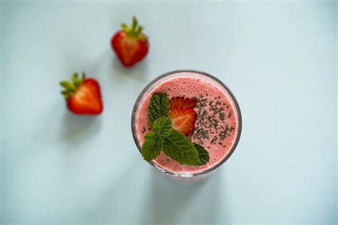 Temukan 7 Manfaat Jus Strawberry untuk Ibu Hamil yang Jarang Diketahui