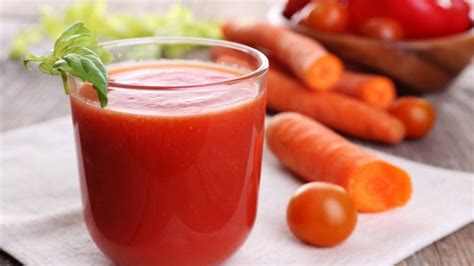 manfaat jus wortel dan tomat untuk kulit