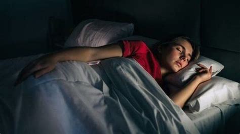Manfaat Lampu Dimatikan Saat Tidur yang Jarang Diketahui