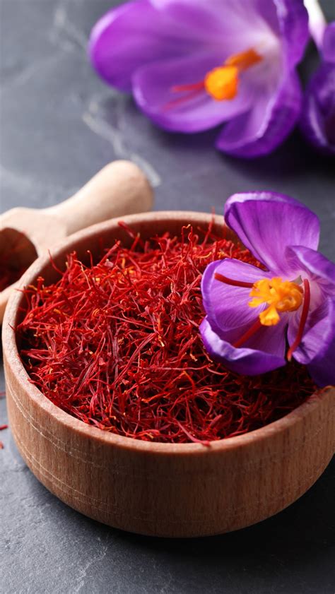 Temukan 8 Manfaat Minum Saffron yang Jarang Diketahui