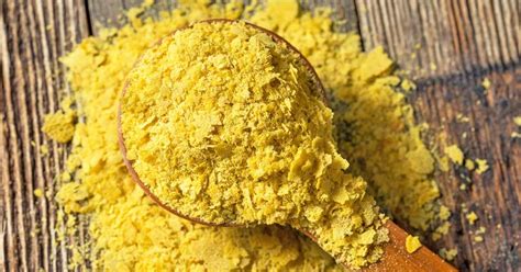 manfaat nutritional yeast