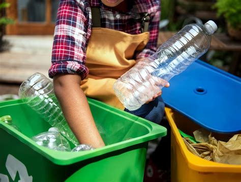 Temukan 9 Manfaat Sampah Plastik yang Jarang Diketahui