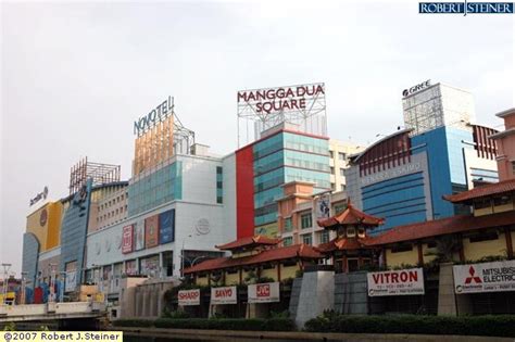 Mangga Dua Square