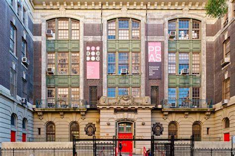 Discover Your Artistic Potential at Manhattan's Premier Arts School