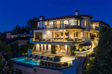 mansions in los angeles for sale