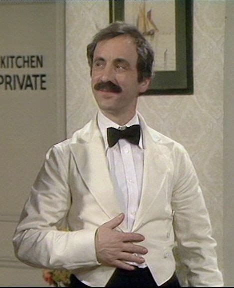 manuel fawlty towers actor