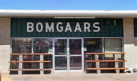 Mapleton Bomgaars