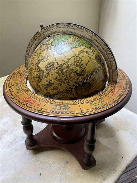 Mappemonde Ancienne d’occasion Plus que 2 exemplaires à 65