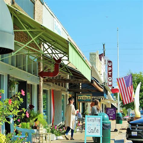 Shop Market Day on Main in Marble Falls