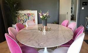 Romeo Marble Table With Form Pink Velvet Chairs