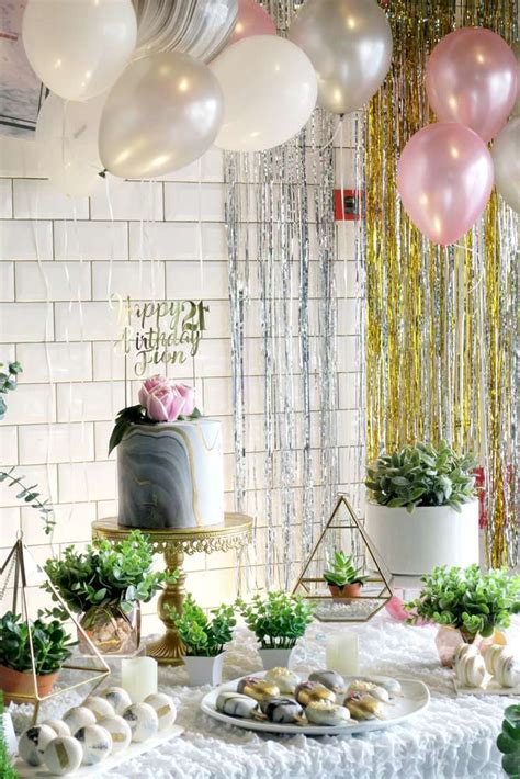marble party decorations