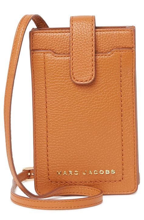 marc jacobs phone purse