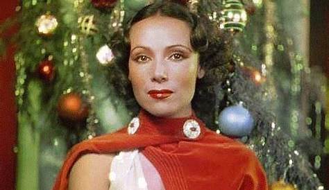 15 Imágenes de Dolores del Río que reflejan su impecable estilo durante