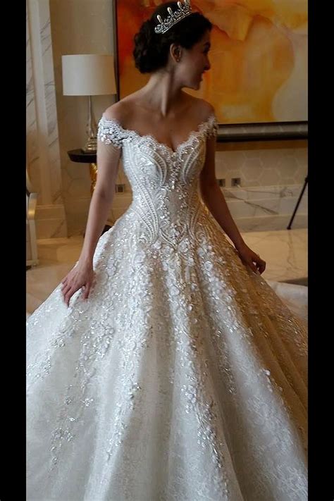 marian rivera wedding gown designer