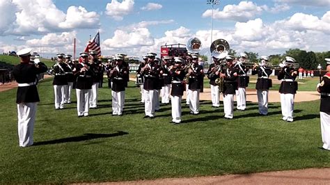 marine corps band plays military hymn