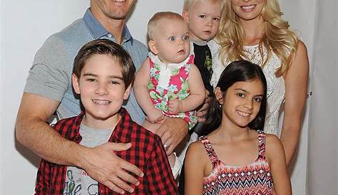 Unveil The Secrets Of Mark-Paul Gosselaar's Family: Discoveries And Insights