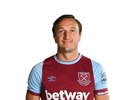 Report Mark Noble has signed a new twoyear deal with