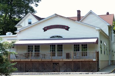 marks village inn wayne nj