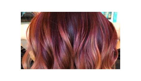 Medium Length Redhead Hairdo, Caramel highlights