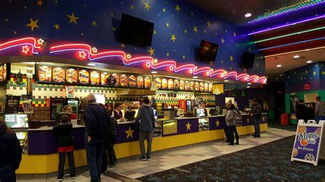 marquee cinemas pullman square