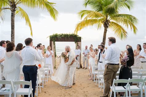 Sanibel Harbour Marriott destination wedding ceremony on the waterfront
