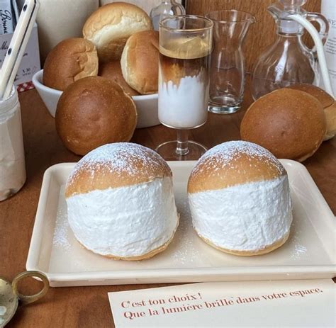 Marshmallow Cream Puff