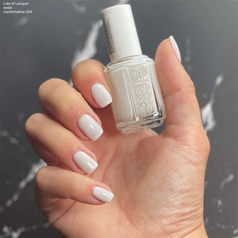Marshmallow Essie
