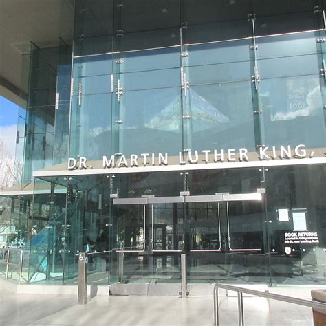 martin luther king jr. library hours