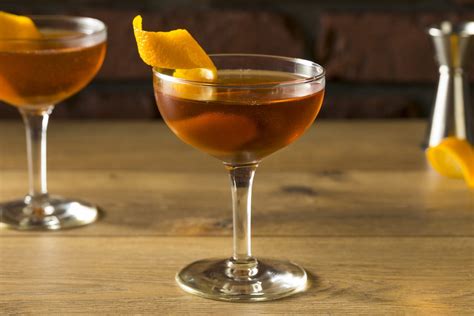 martinez cocktail imbibe