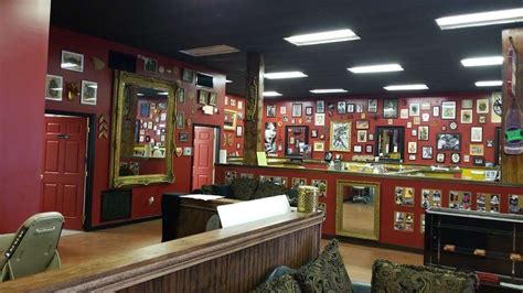 Cool Martinsburg Tattoo Shops 2023