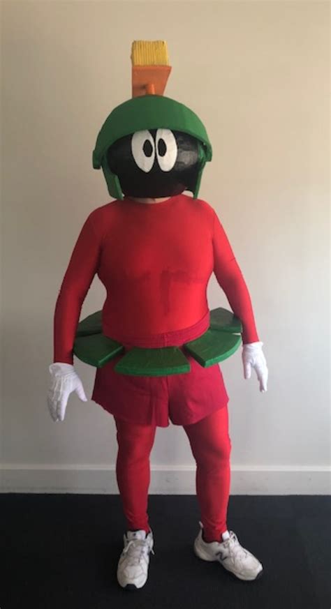 Marvin the Martian Halloween Costume Contest at