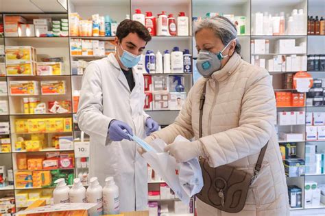 mascarillas en las farmacias