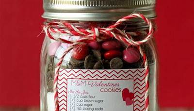 Mason Jar Valentine Cookies