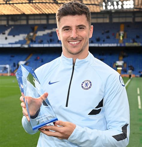 mason mount chelsea player of the year award