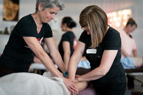 massage therapy course near me