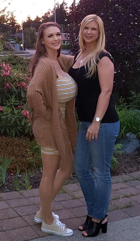 massive tits mom