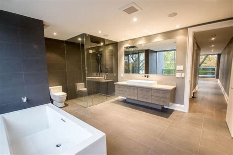 Luxury Contemporary Master Bedroom Suite With Open Plan Ensuite layjao