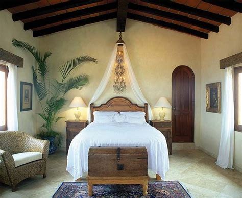 master bedroom in spanish language