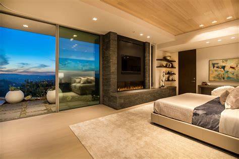 Dual Master Bedrooms a Growing Trend, and for Good Reason Bedroom