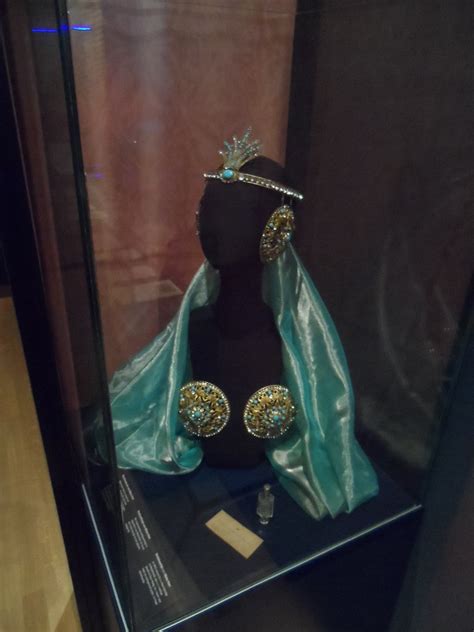 mata hari head in museum