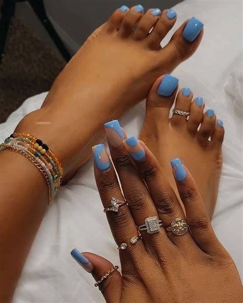 Matching Nail Designs: The Ultimate Guide to Coordinating Manicures